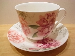Peony Jumbotasse Fine Bone China