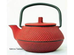 Eisenkanne Tetsu 300ml grün oder rot